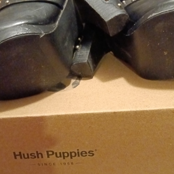 Clogs - Picture 8 of 8